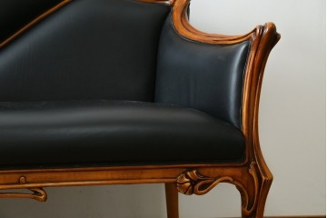 中古　CLイタリア(CLItalia)社　本革　曲線装飾が優美なセティ　定価約170万円　(R-088178)