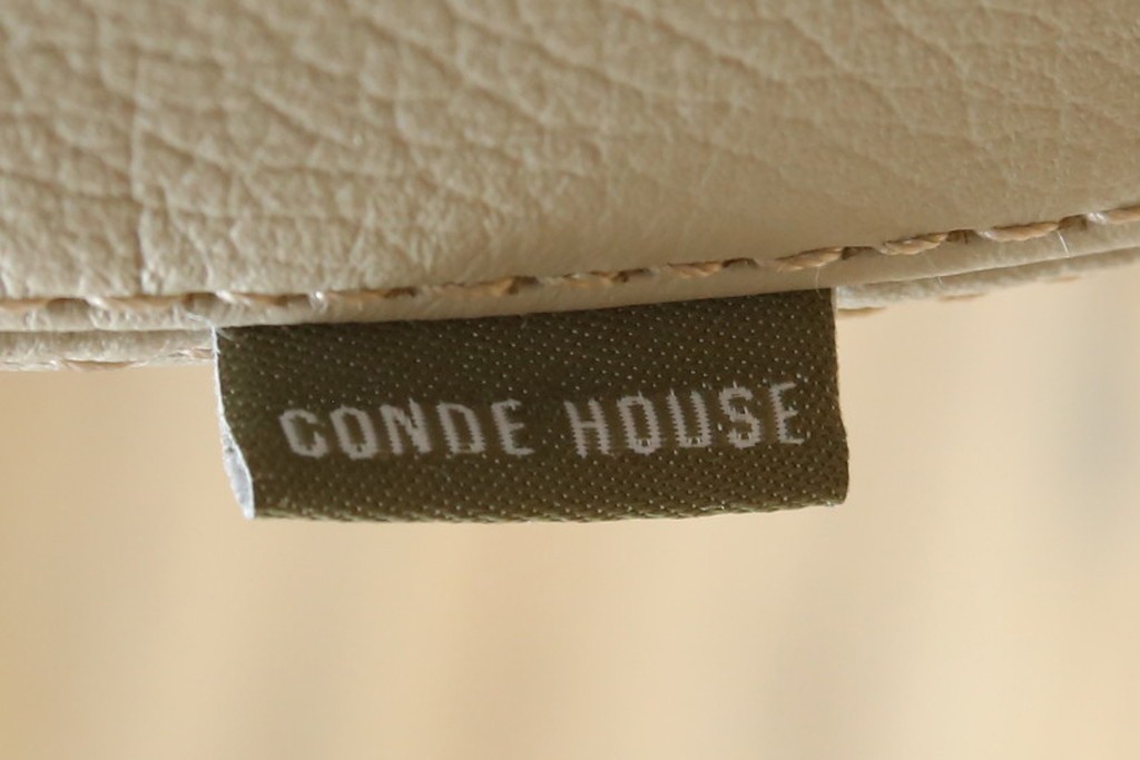 中古　美品　CONDE HOUSE(カンディハウス)　本革　ウォールナット材　オットマン付き2人掛けソファ　定価約128万円　(R-088180)