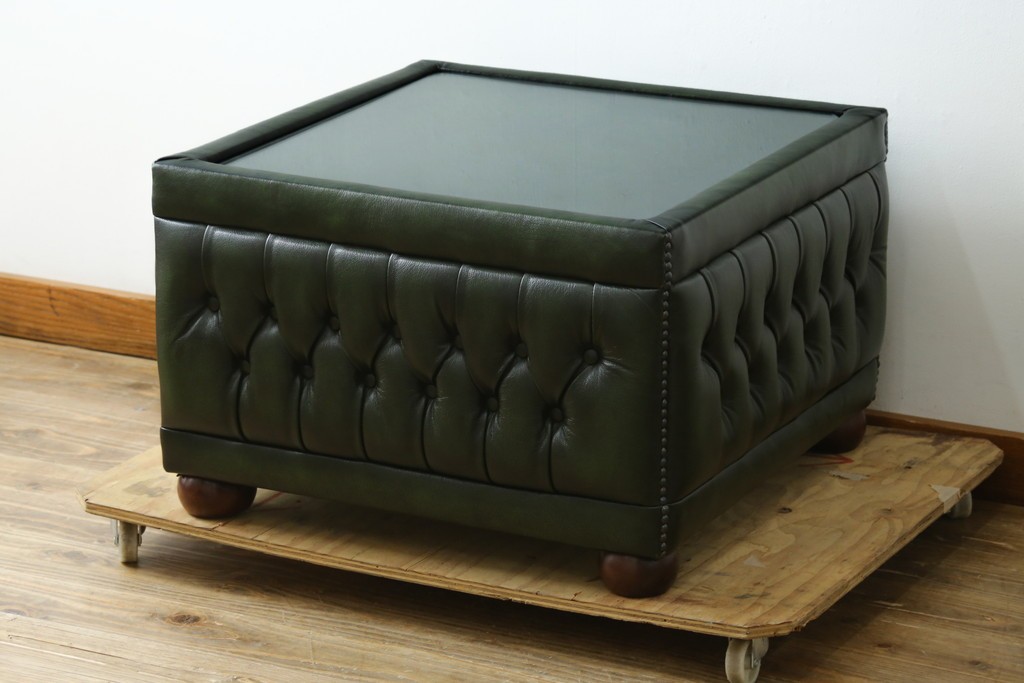 中古　美品　イギリス　OLD TIMES(オールドタイムス)　Bradbury Pouffe Table(ブラッドベリー プーフ テーブル)　本革　チェスターフィールド調のセンターテーブル　定価約30万円　(R-088182)