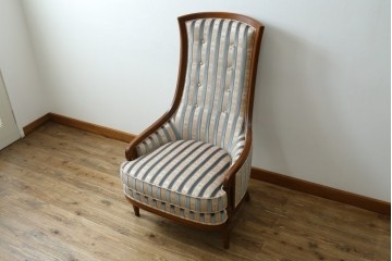 中古　DREXEL HERITAGE(ドレクセルヘリテイジ)　Upholstery(アップホルスタリー)　ストライプ柄のハイバックチェア　(R-088184)