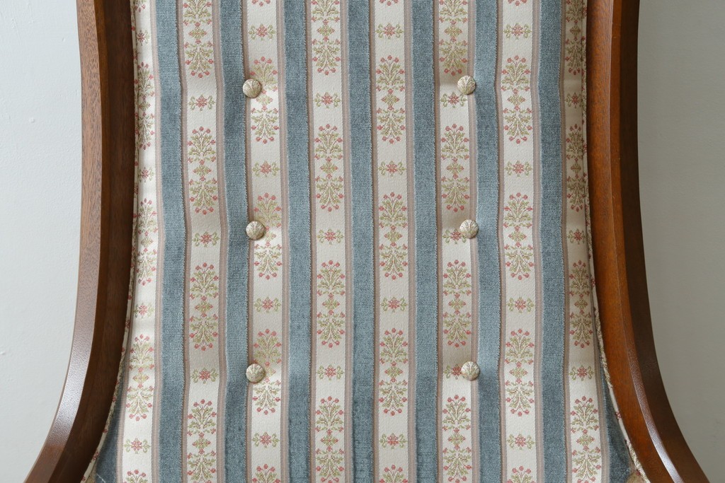 中古　DREXEL HERITAGE(ドレクセルヘリテイジ)　Upholstery(アップホルスタリー)　ストライプ柄のハイバックチェア　(R-088184)