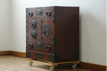 中古　美品　欅産業　仙台民藝箪笥(仙台箪笥)　漆塗りの収納箪笥　定価約41万円　(R-088186)
