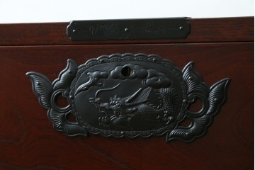中古　美品　欅産業　仙台民藝箪笥(仙台箪笥)　漆塗りの収納箪笥　定価約41万円　(R-088186)