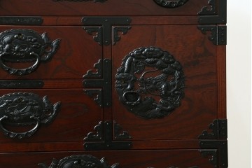 中古　美品　欅産業　仙台民藝箪笥(仙台箪笥)　漆塗りの収納箪笥　定価約41万円　(R-088186)