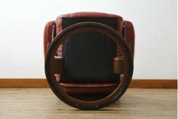 中古　美品　EKORNES(エコーネス)　コンサルシリーズ　Sサイズ　本革　洗練されたデザインが魅力のストレスレスチェアとオットマンのセット　(R-088188)