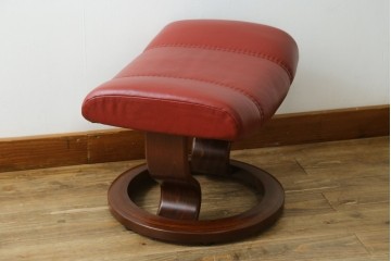 中古　美品　EKORNES(エコーネス)　コンサルシリーズ　Sサイズ　本革　洗練されたデザインが魅力のストレスレスチェアとオットマンのセット　(R-088188)