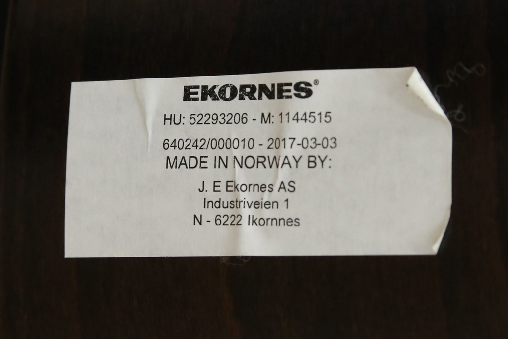 中古　美品　EKORNES(エコーネス)　Stressless Magic(ストレスレスマジック)　シグニチャー　Mサイズ　本革製　高級感溢れるオットマン付きストレスレスチェア　(R-088190)