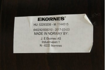 中古　美品　EKORNES(エコーネス)　Stressless Magic(ストレスレスマジック)　シグニチャー　Mサイズ　本革製　高級感溢れるオットマン付きストレスレスチェア　(R-088190)