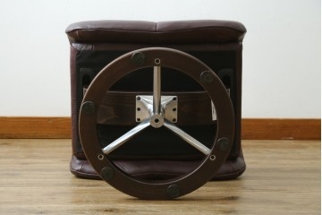 中古　美品　EKORNES(エコーネス)　Stressless Magic(ストレスレスマジック)　シグニチャー　Mサイズ　本革製　高級感溢れるオットマン付きストレスレスチェア　(R-088190)