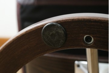中古　美品　EKORNES(エコーネス)　Stressless Magic(ストレスレスマジック)　シグニチャー　Mサイズ　本革製　高級感溢れるオットマン付きストレスレスチェア　(R-088190)