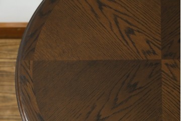 中古　美品　カリモク家具(karimoku)　ドマーニ(domani)　クイーンズライフ(QUEENS LIFE)　クラシカルモダンな雰囲気漂うリビングテーブル　定価約17万円　(R-088193)
