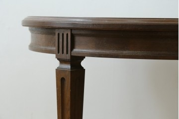 中古　美品　カリモク家具(karimoku)　ドマーニ(domani)　クイーンズライフ(QUEENS LIFE)　クラシカルモダンな雰囲気漂うリビングテーブル　定価約17万円　(R-088193)