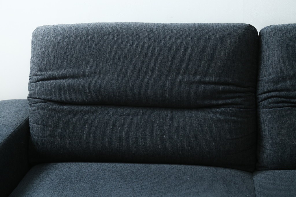 中古　美品　デンマーク　BoConcept(ボーコンセプト)　Hampton(ハンプトン)　可動式背もたれを備えた2人掛けソファとオットマンのセット　定価約100万円　(R-088195)