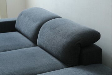 中古　美品　デンマーク　BoConcept(ボーコンセプト)　Hampton(ハンプトン)　可動式背もたれを備えた2人掛けソファとオットマンのセット　定価約100万円　(R-088195)