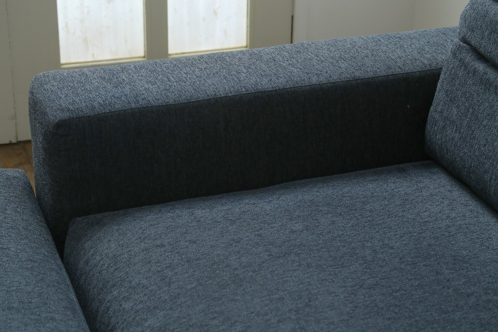 中古　美品　デンマーク　BoConcept(ボーコンセプト)　Hampton(ハンプトン)　可動式背もたれを備えた2人掛けソファとオットマンのセット　定価約100万円　(R-088195)