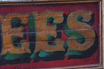 イギリスアンティーク　希少!　著名工房作品　英国伝統サインペイント　「FINEST COFFEES」のショップサイン　(R-088203)