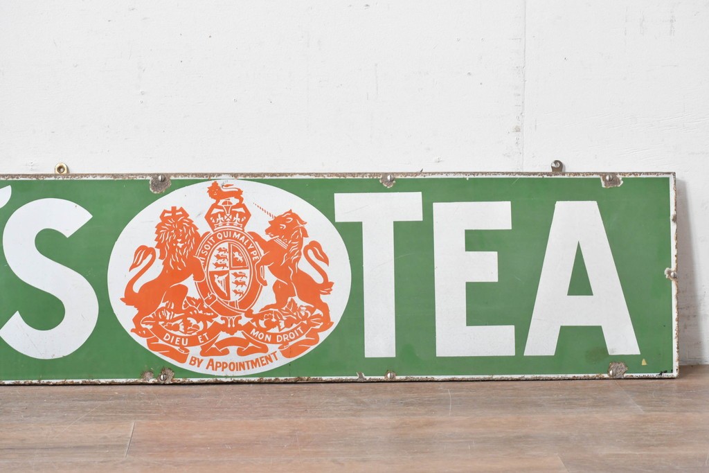 イギリスヴィンテージ　英国王室御用達　LIPTON(リプトン)　王室紋章入りホーロー看板　(R-088204)
