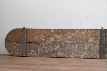 【簡易リペア限定品】　イギリスアンティーク　希少　著名工房作品　英国伝統サインペイント　ホップを描いた立体彫刻入り「Caffrey's IRISH ALE(カフリーズ)」のショップサイン　(R-088205)
