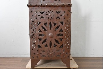 【簡易リペア限定品】　ヴィンテージ　希少! 高さ約2mの特大サイズ!!　モロッコ伝統意匠の空間演出用ランタンオブジェ　(R-088206)