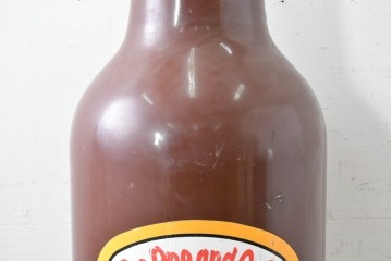 イギリスヴィンテージ　希少!!　Newcastle Brown Ale　大型のビール瓶型ディスプレイオブジェ　(R-088208)