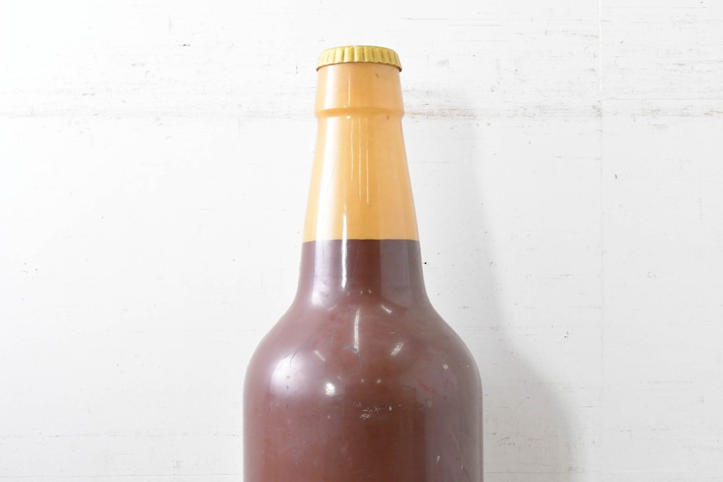 イギリスヴィンテージ　希少!!　Newcastle Brown Ale　大型のビール瓶型ディスプレイオブジェ　(R-088208)