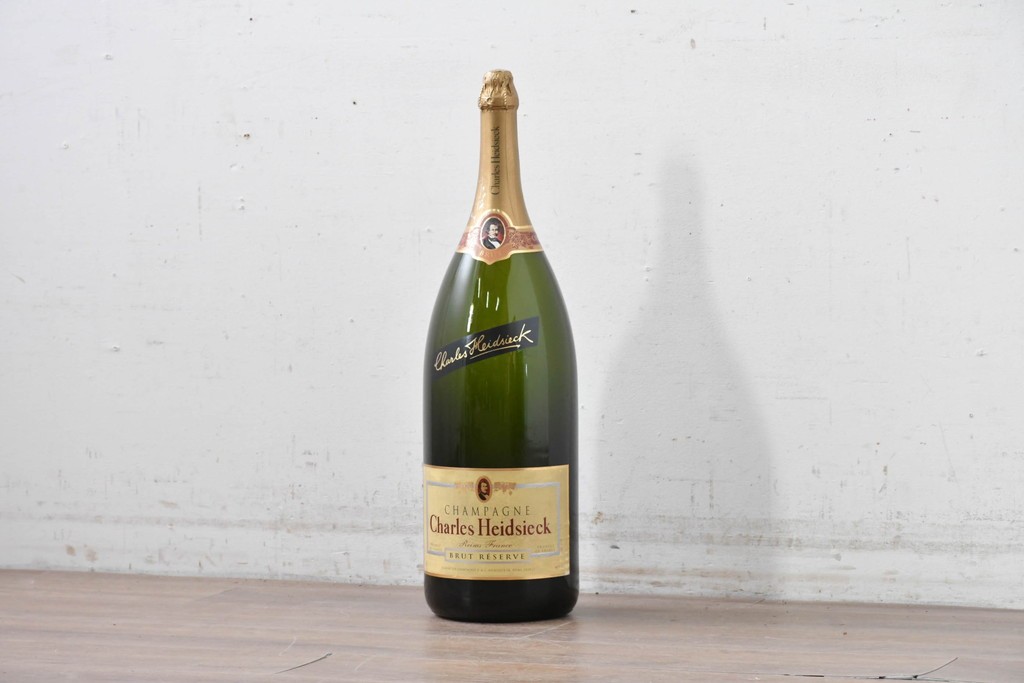 中古　希少!!　フランスの名門シャンパンメゾン　Charles Heidsieck(シャルル・エドシック)　存在感抜群の販促用ボトルオブジェ　(R-088210)