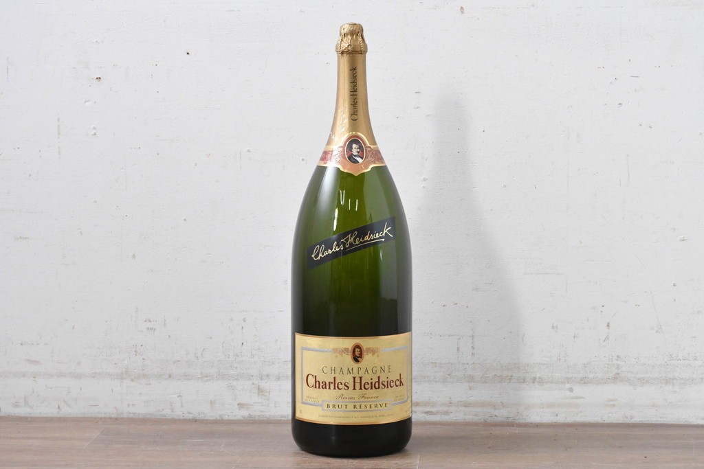 中古　希少!!　フランスの名門シャンパンメゾン　Charles Heidsieck(シャルル・エドシック)　存在感抜群の販促用ボトルオブジェ　(R-088210)