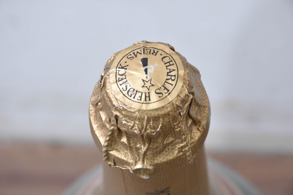 中古　希少!!　フランスの名門シャンパンメゾン　Charles Heidsieck(シャルル・エドシック)　存在感抜群の販促用ボトルオブジェ　(R-088210)