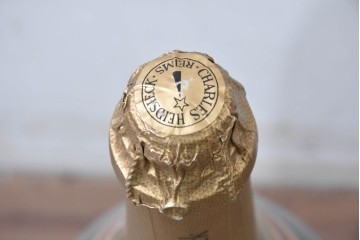 中古　希少!!　フランスの名門シャンパンメゾン　Charles Heidsieck(シャルル・エドシック)　存在感抜群の販促用ボトルオブジェ　(R-088210)