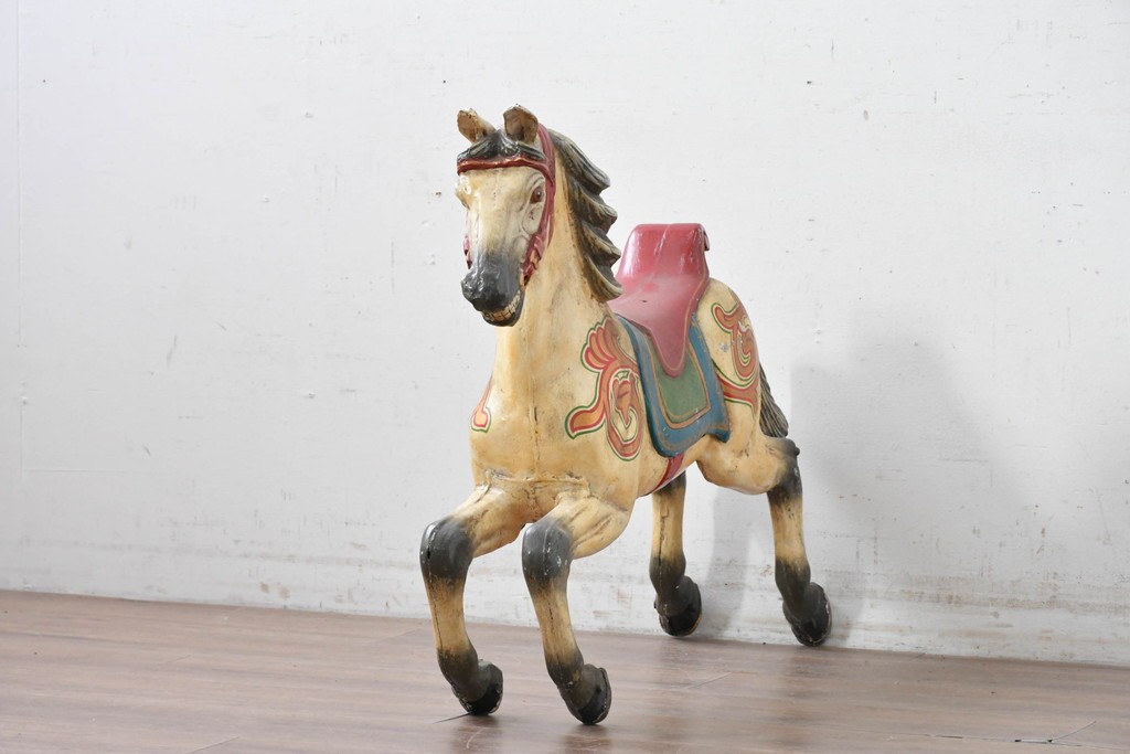 イギリスヴィンテージ　色彩豊かな馬のオブジェ　(R-088213)