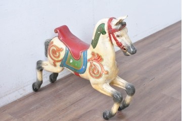 イギリスヴィンテージ　色彩豊かな馬のオブジェ　(R-088213)