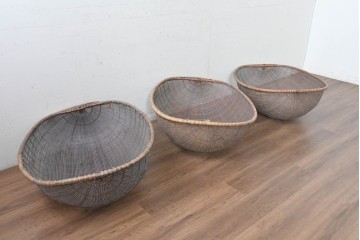 アジアンヴィンテージ　特大サイズの籠3点セット　(R-088222)