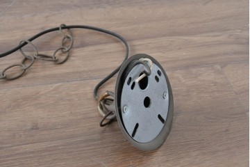中古　希少な廃番品　オーデリック　やわらかな曲線フレームが上品な3灯シャンデリア　(R-088228)