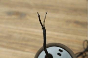 中古　希少な廃番品　オーデリック　やわらかな曲線フレームが上品な3灯シャンデリア　(R-088228)