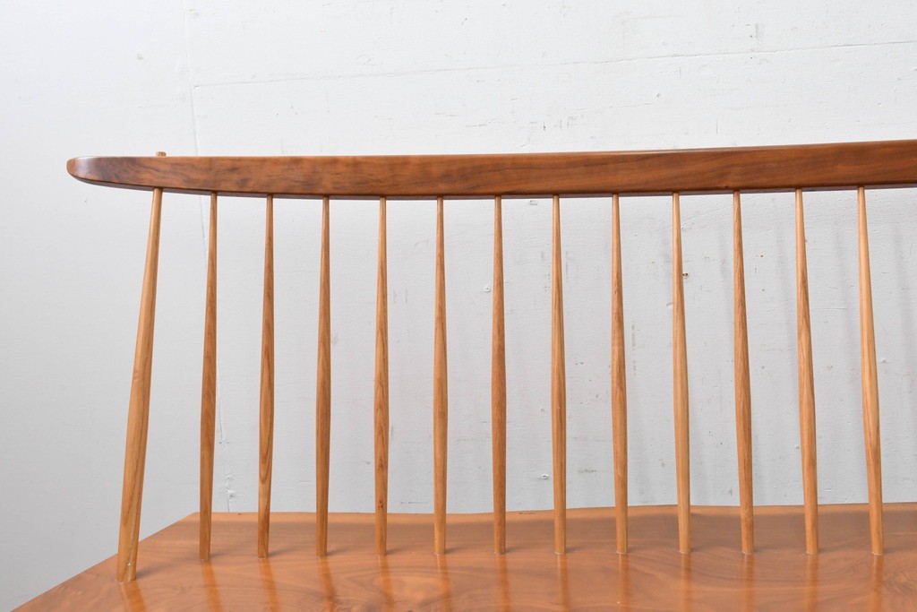 和製ヴィンテージ　ジョージ・ナカシマ(George Nakashima)　素材を活かした造形が魅力のコノイドベンチ　(R-088232)