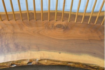和製ヴィンテージ　ジョージ・ナカシマ(George Nakashima)　素材を活かした造形が魅力のコノイドベンチ　(R-088232)