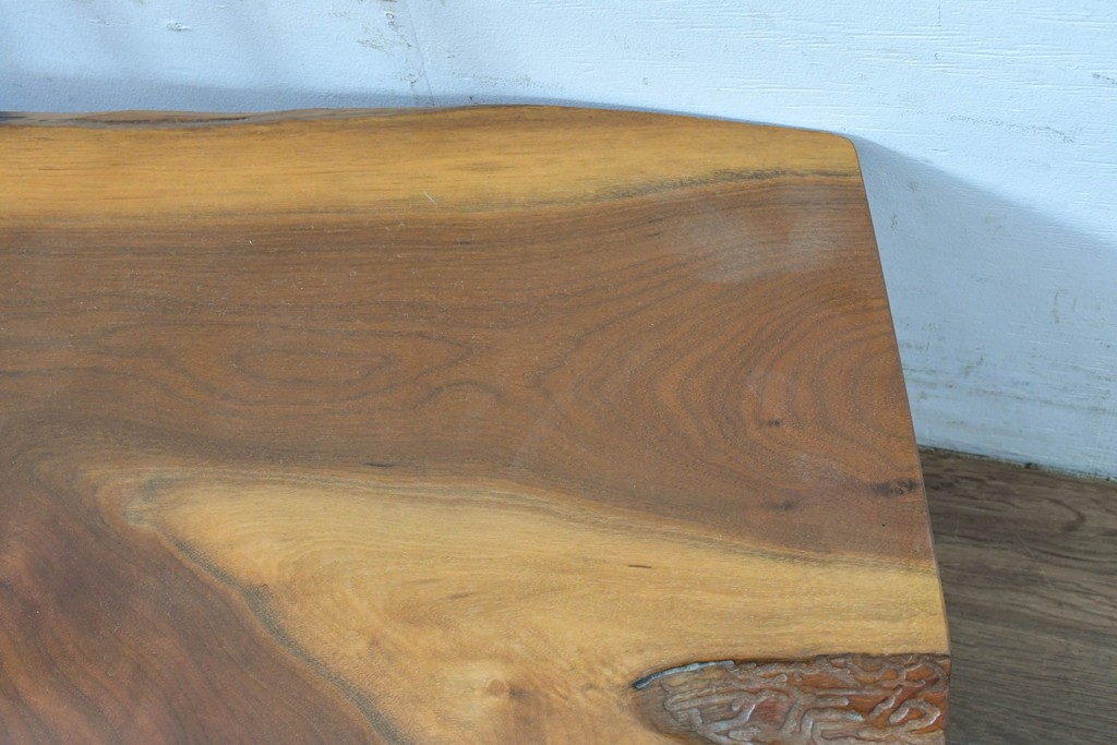 和製ヴィンテージ　ジョージ・ナカシマ(George Nakashima)　素材を活かした造形が魅力のコノイドベンチ　(R-088232)