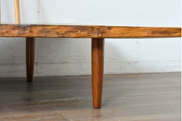 和製ヴィンテージ　ジョージ・ナカシマ(George Nakashima)　素材を活かした造形が魅力のコノイドベンチ　(R-088232)