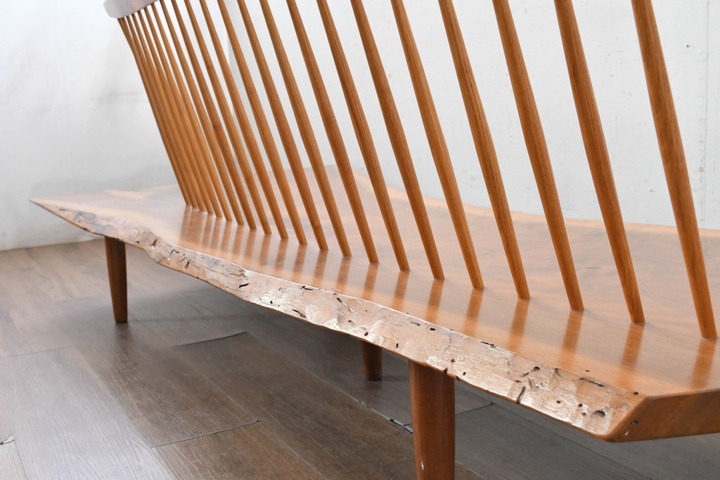 和製ヴィンテージ　ジョージ・ナカシマ(George Nakashima)　素材を活かした造形が魅力のコノイドベンチ　(R-088232)