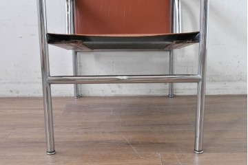 【簡易リペア限定品】　イタリアヴィンテージ　Cassina(カッシーナ)　当時のロゴシールあり　ル・コルビュジエ(Le Corbusier)　ピエール・ジャンヌレ(Pierre Jeanneret)　シャルロット・ペリアン(Charlotte Perriand)　LC1　スリングチェア　現行定価約78万円　(R-088233)