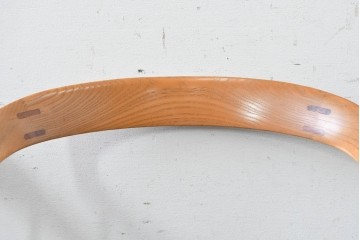 デンマークヴィンテージ　Ansager Mobler(アンサーガー・モブラー)　アッシュ材の背もたれと細身の金属フレームが調和したスタイリッシュなアームチェア4脚セット　(R-088234)