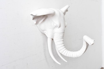 【簡易リペア限定品】　ヨーロッパヴィンテージ　希少品　象モチーフのウォールデコレーション　(R-088236)