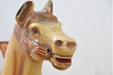 【簡易リペア限定品】　イギリスヴィンテージ　躍動感のある馬のオブジェ　※ディスプレイ用　(R-088241)
