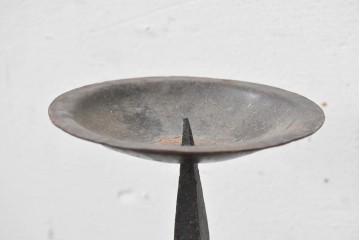 【簡易リペア限定品】　イギリスヴィンテージ　ロートアイアンのキャンドルスタンド2台セット　(R-088244)