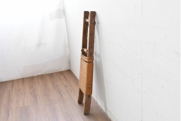 和製アンティーク　木味と縄編みの素朴な背負子(しょいこ)　(R-088247)