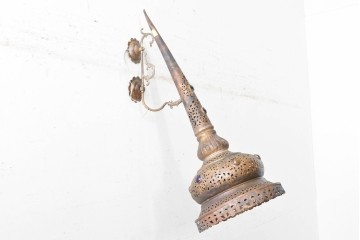 ヴィンテージ照明　モロッコ　希少デザイン　透かし細工とカボション装飾のウォールライト　(R-088259)