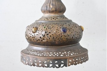 ヴィンテージ照明　モロッコ　希少デザイン　透かし細工とカボション装飾のウォールライト　(R-088259)