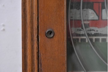 イギリスアンティーク　遊び心あふれるコイン式ゲーム機　※ディスプレイ用　(R-088262)