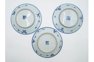 中国　古玩　染付・青花　直径約20cm(6.5寸)　花唐草文が上品な中皿3枚セット　(R-088279)