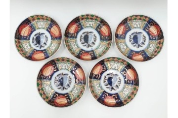 幕末から明治期　伊万里　在銘(角富)　錦手・金襴手　直径約16cm(5.1寸)　煌びやかな絵付けが魅力の中皿5枚セット　(R-088285)